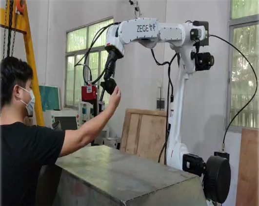 柔性振動盤廠家,焊接機器人廠家,柔性振動盤,焊接機器人,工業機器人,智哥機器人,視覺上料,機器人系統開發,機器人控制器,伺服驅動器,機器人本體研發,機器人本體,伺服電機,機器人系統集成,工業自動化成套設備,伺服電缸,伺服電動缸,伺服電動缸廠家,國產伺服電動缸 圖片